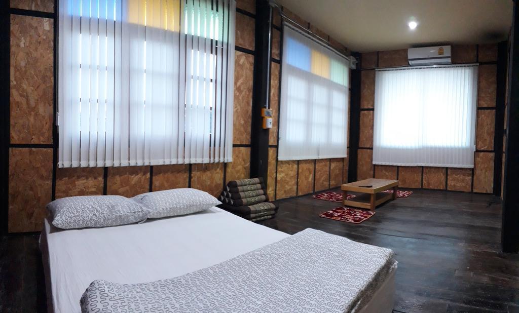 Baantung Homestay Мукдахан Экстерьер фото