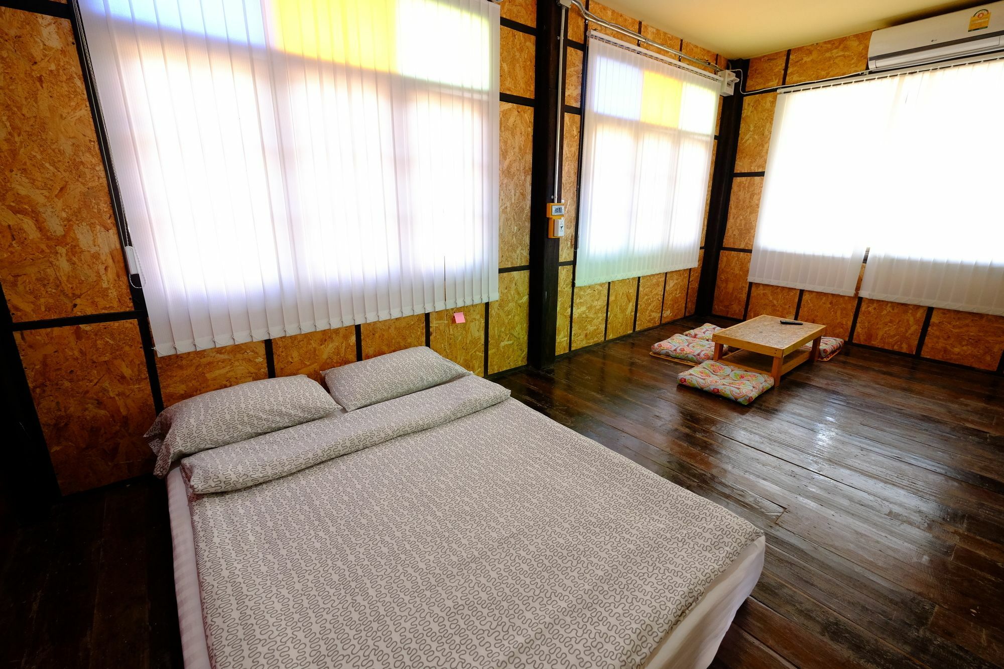 Baantung Homestay Мукдахан Экстерьер фото
